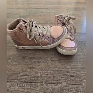 Stylish Pink High-Top Kids Shoes